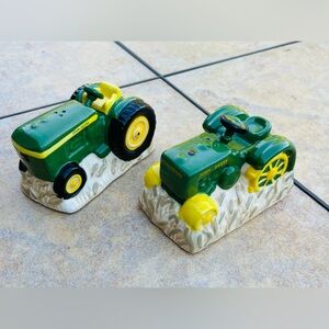 John Deere Green and Yellow Ceramic Tractor Set